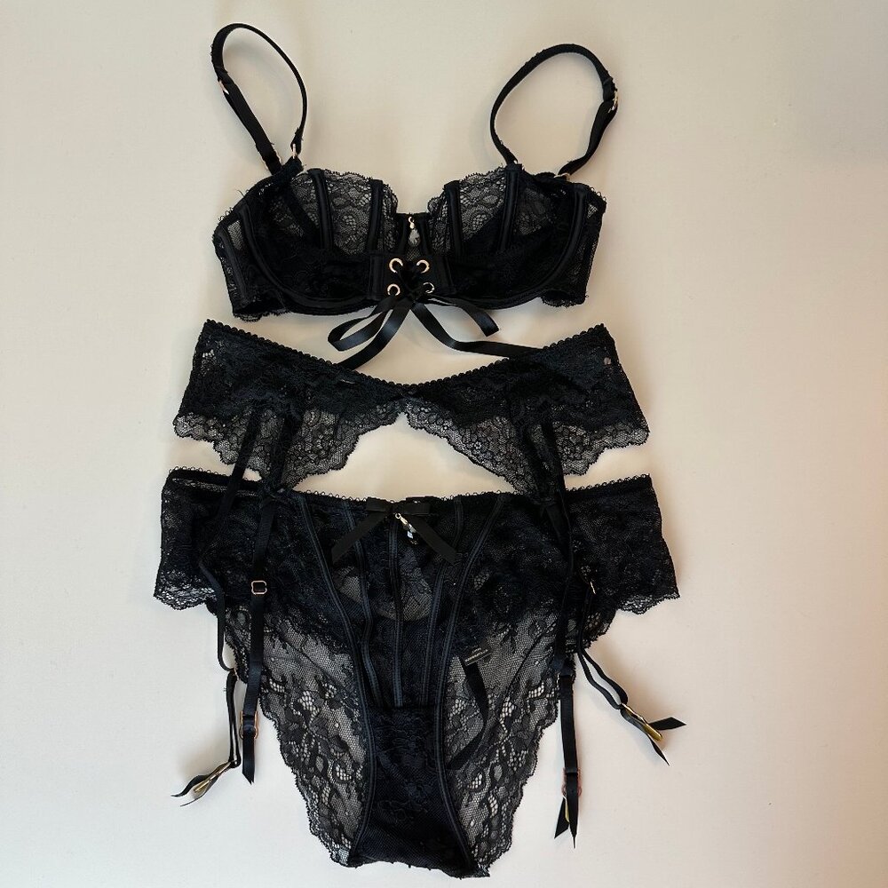 Honey Birdette Rebecca Bra + Garter + Panty SET